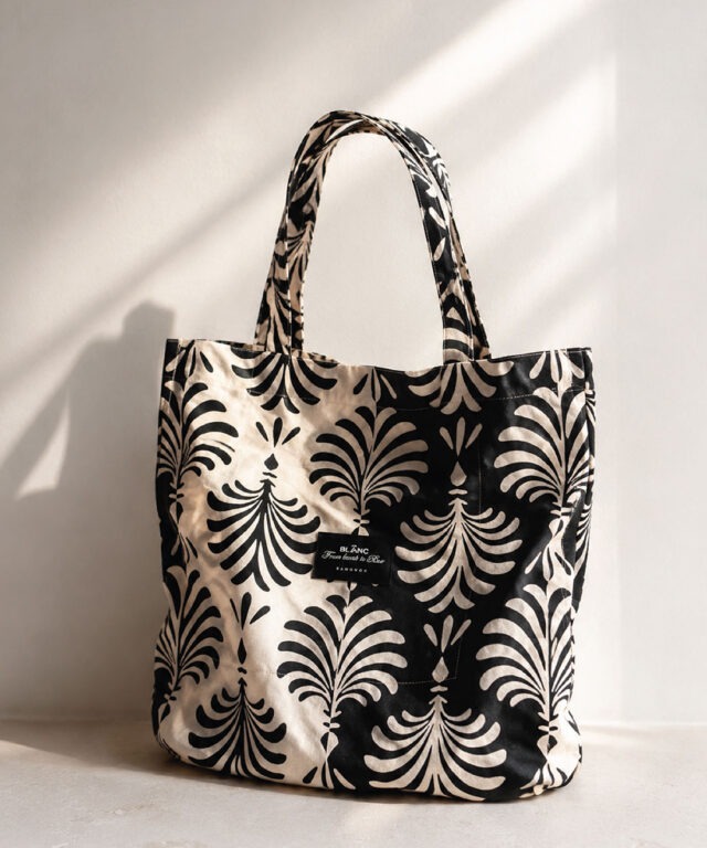 Palm tote (BLÃNC) - Blanc.bangkok