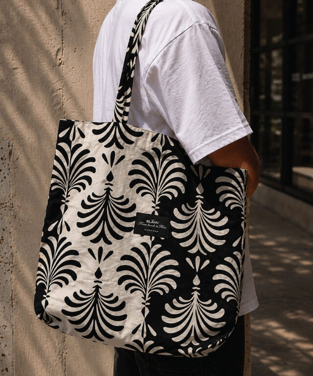 Palm tote (BLÃNC) - Blanc.bangkok